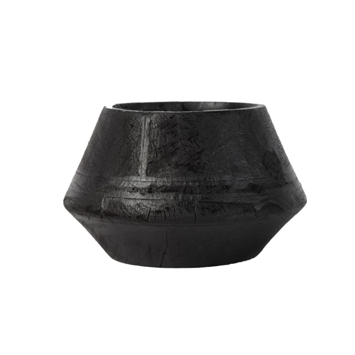 Black Vase Woodworkong